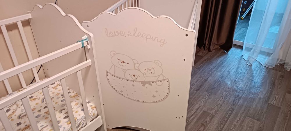 Продам манеж почти новая