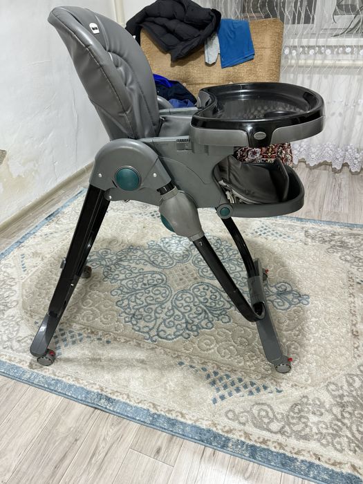 Продам детский стул