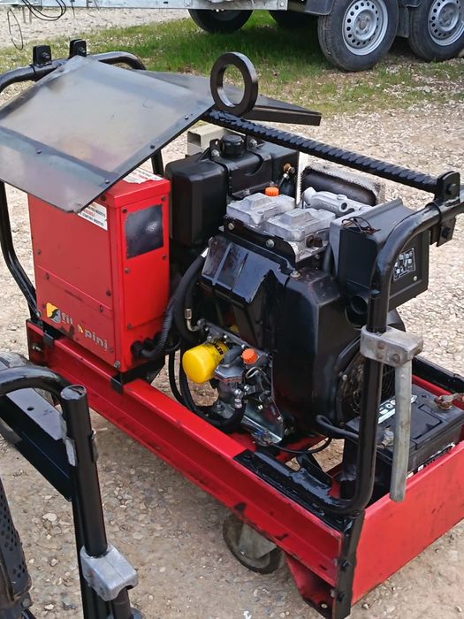Generator de curent