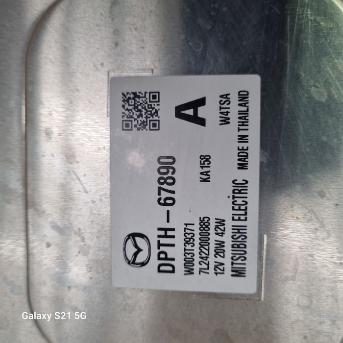 Far stanga led Mazda cx 30 cx-30 2024 cod DPTH-51-040 1 Decembrie