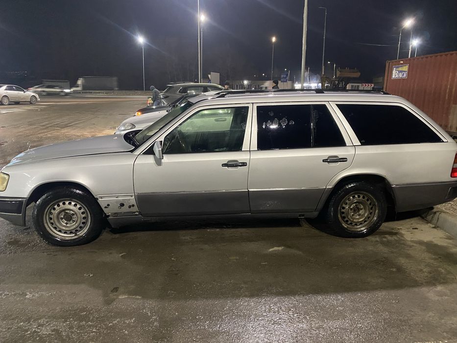 Продам Мерседес Е220 плита матор