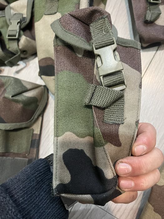 Diferite huse/ buzunare impermeabile  , legiunea straina