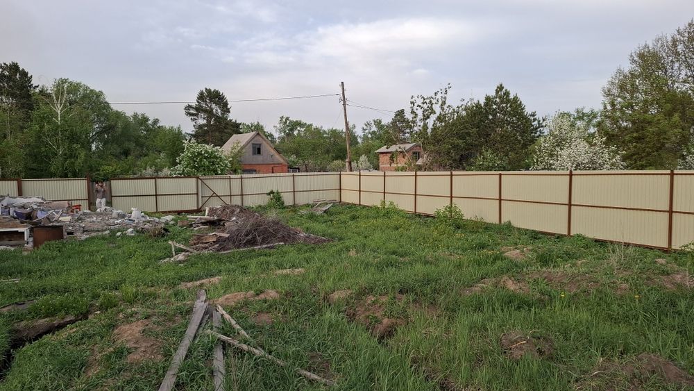 Продаётся дачный участок