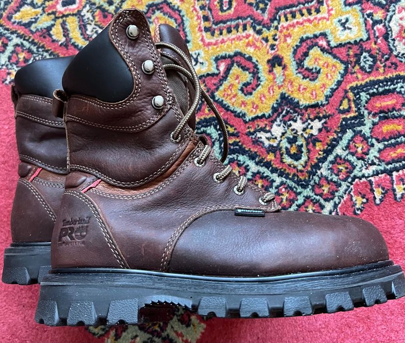 Продам спец.обувь