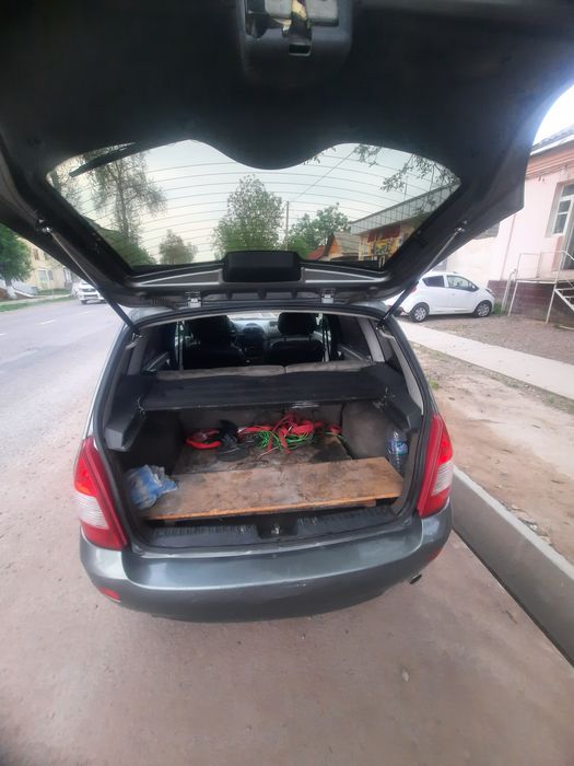 Lada 1117 gaz/benzin 25800 yurgan yurib turgan mashina sirochni sotila