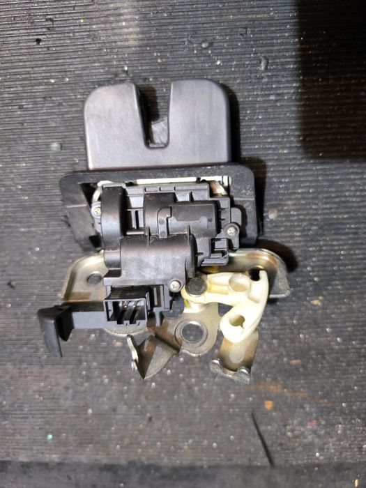 Broasca haion Seat Ibiza /  Octavia 3 / Skoda Rapid