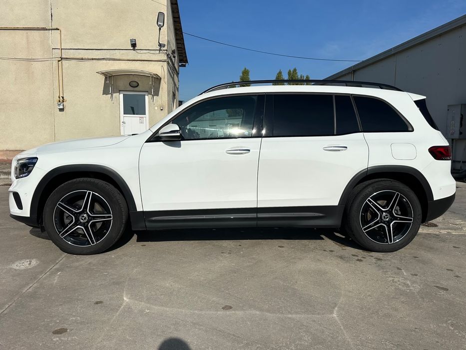MERCEDES-BENZ GLB 2023 — imagine 3
