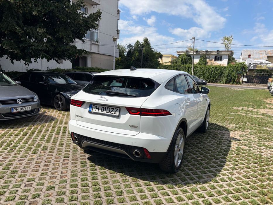 VAND   JAGUAR  E-PACE, 150CP , cutie automata