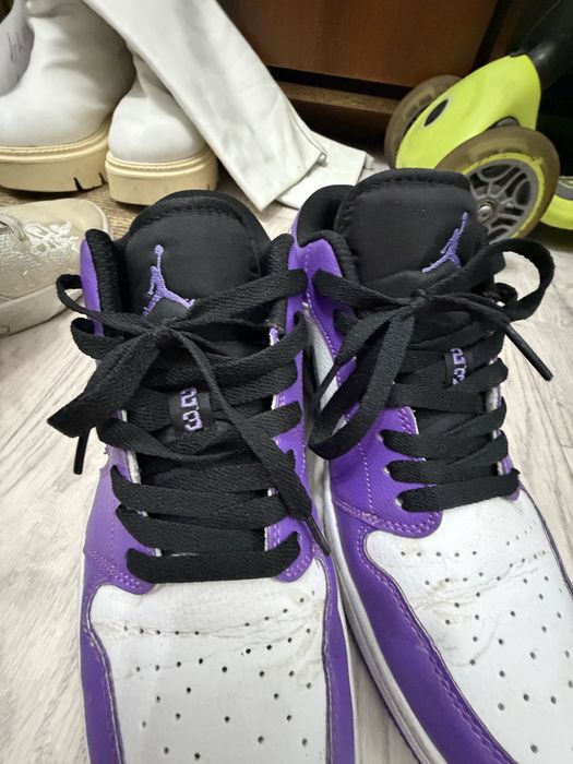 Nike air jordan 1 low purple