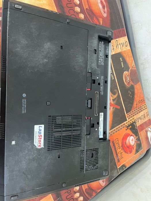 HP EliteBook 8760W 17,3 - i7-2820QM 20GB RAM, SSD 120gb/HDD 500GB ,