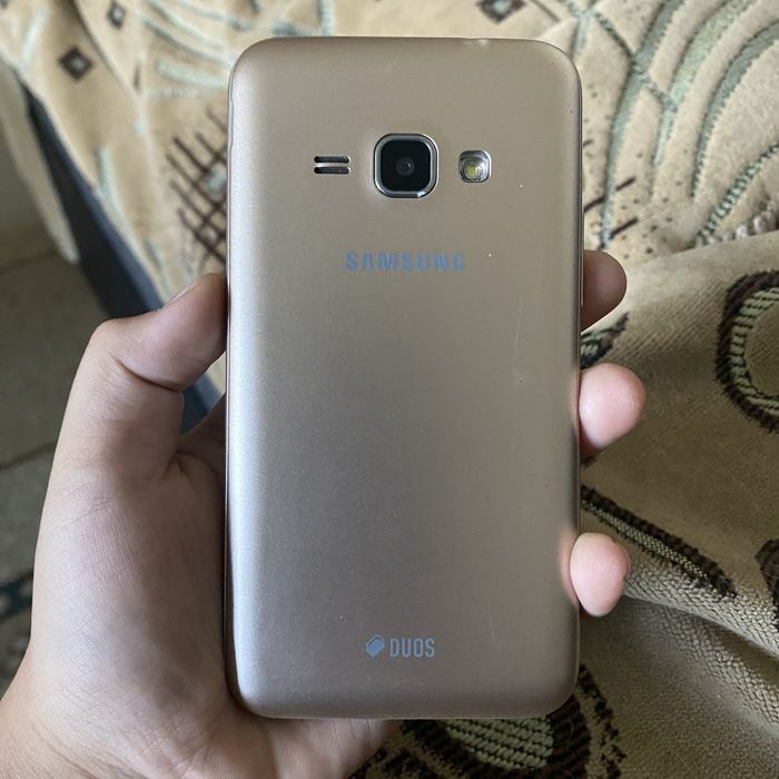 Samsung g 1 есть дефекты