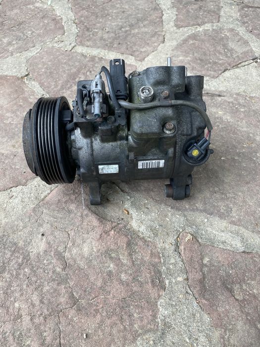 Климатичен компресор BMW N47D20 f30,f31,f20,f21,е90 318d,320d,120d