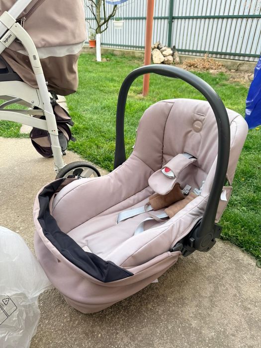 Vând cărucior 3in1 Iglesina Trilogy