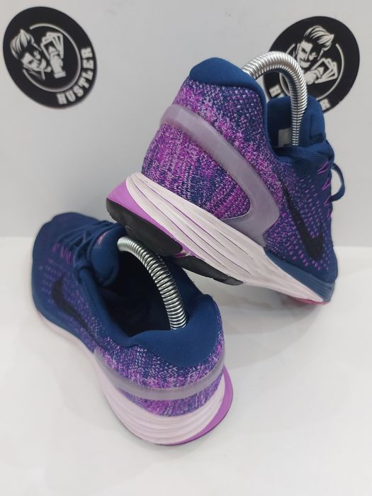 Дамски маратонки NIKE LUNARGLIDE 7. Номер 38