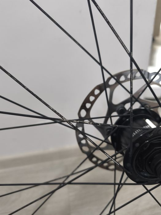 Roti complete șosea / gravel / CX, Shimano, CL, butuc dinam + anvelope