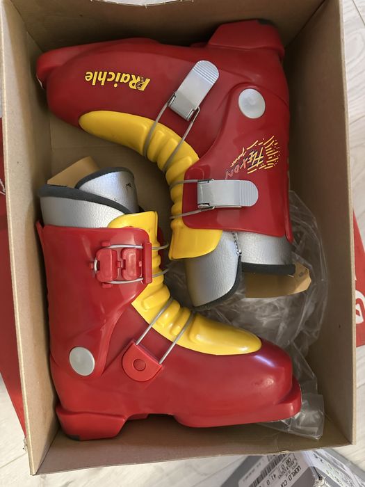 Vand clapari noi, diverse marimi, maxim marimea 39 EU