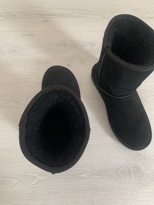 Продам Уги в хорошем состоянии