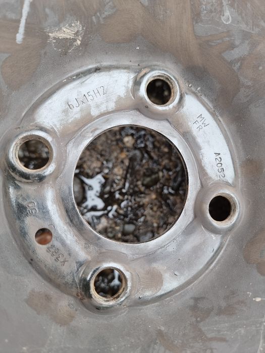 Jante oțel ~4x100~ 15 țoli ~ Renault / Dacia+capace roți