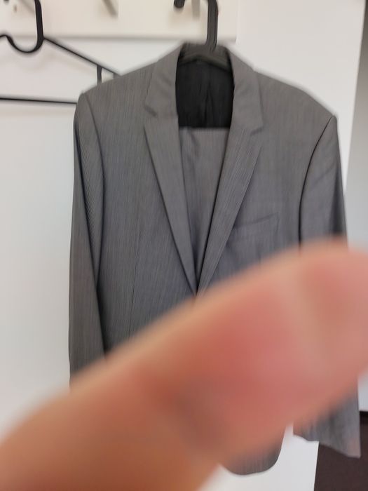 Costum Hugo Boss impecabil