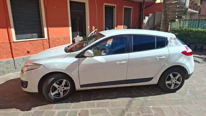 Vând Renault Megane 3