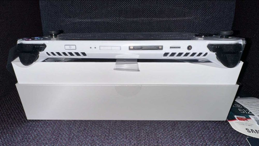 Asus ROG Ally z1 Extreme