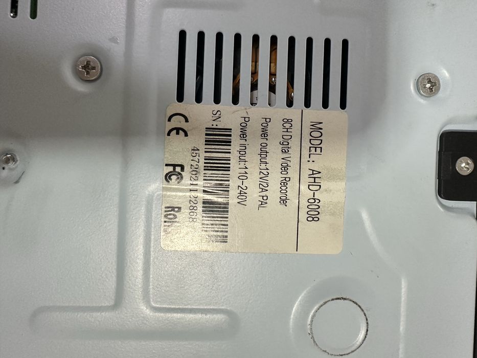 Продам видеорегистратор AHD-6008