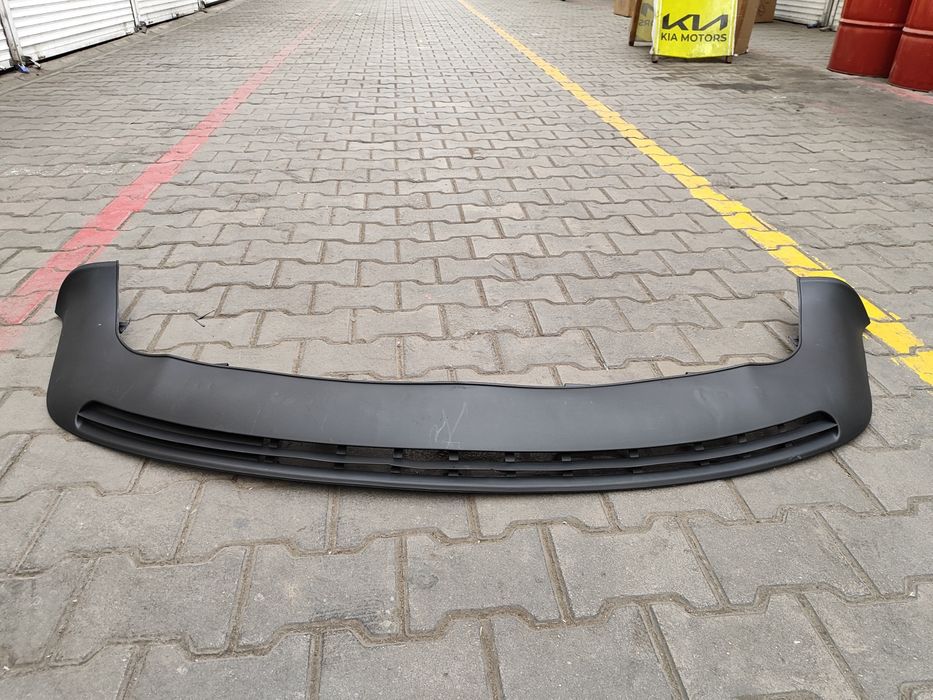 Губа бампера передняя А6с4