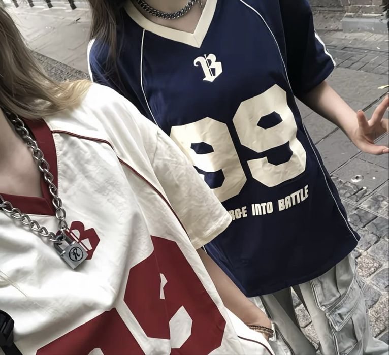 Новые футболки в ассортименте