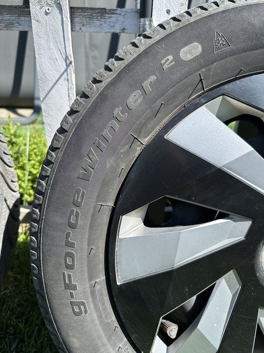 Гуми BfGoodrich Gforce winter 2 15 цола