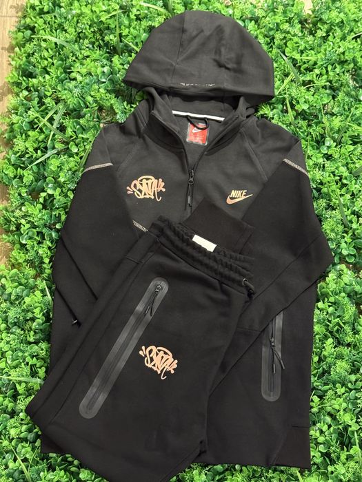 Trening Nike Tech Fleece, Syna World Central Cee !