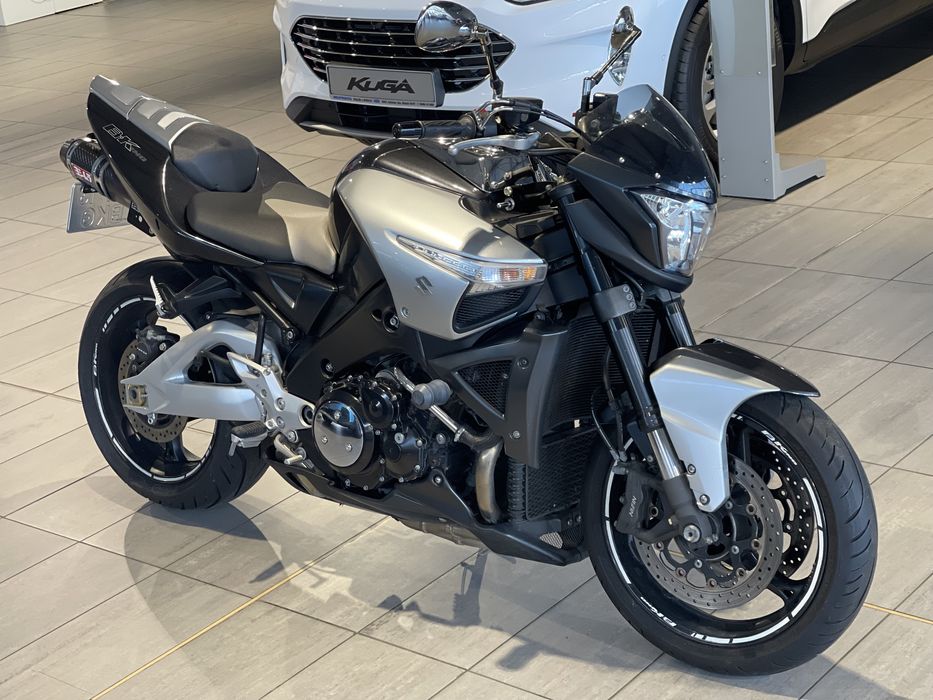 Suzuki B-King GSX 1300