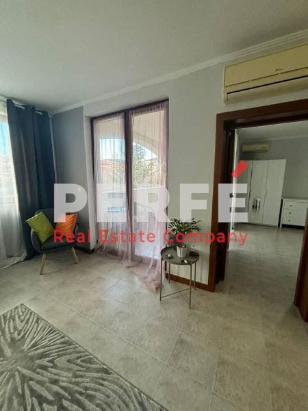 Продава се Двустаен апартамент в Свети Влас - 83 кв.м за 1386 €/кв.м - Снимка #3