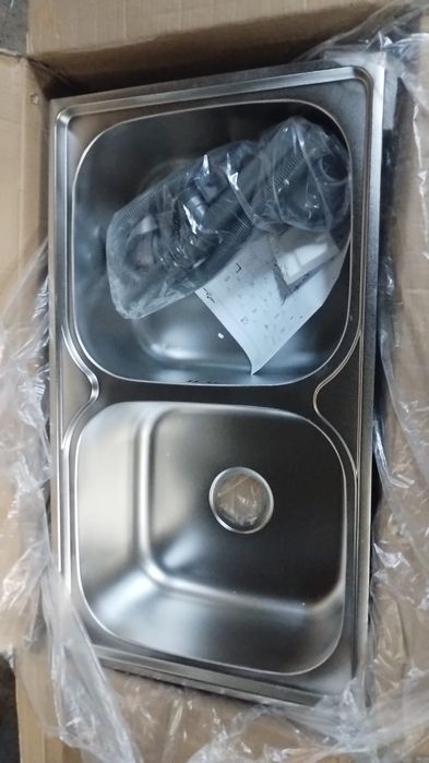 Chiuveta dubla de bucătărie