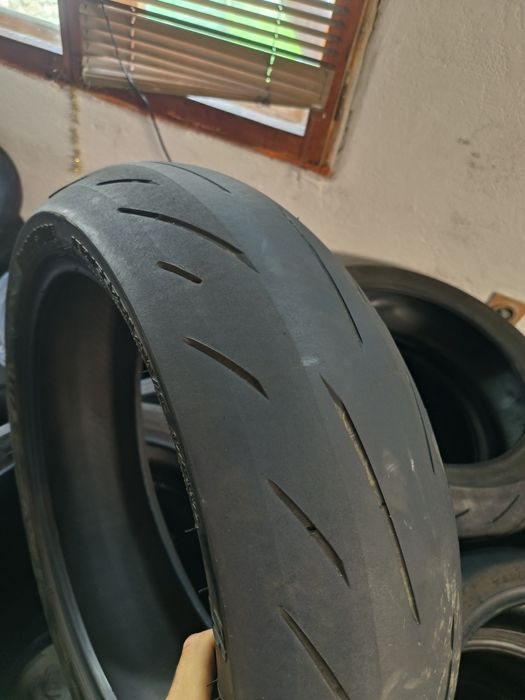 Bridgestone Battlax S22R 180/55/17