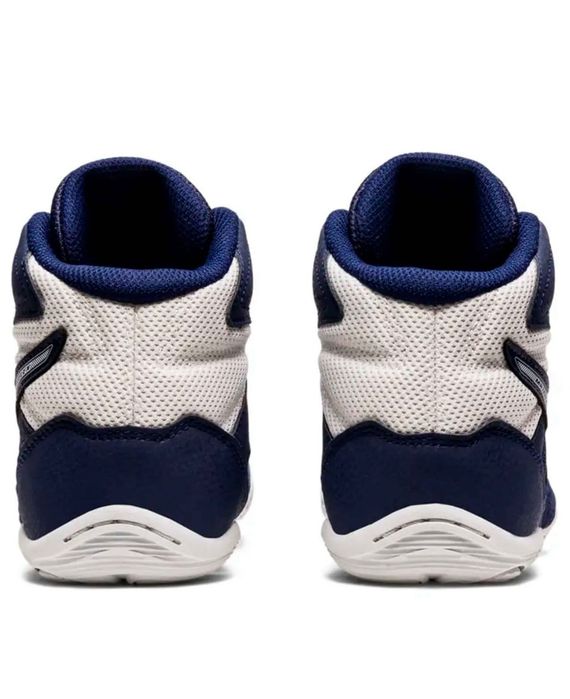 Борцовки  ASICS! Для единоборств