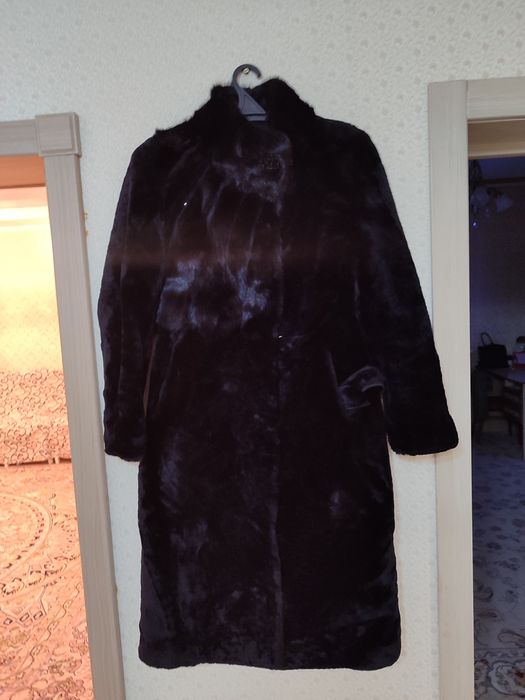 Продам мутоновую шубу