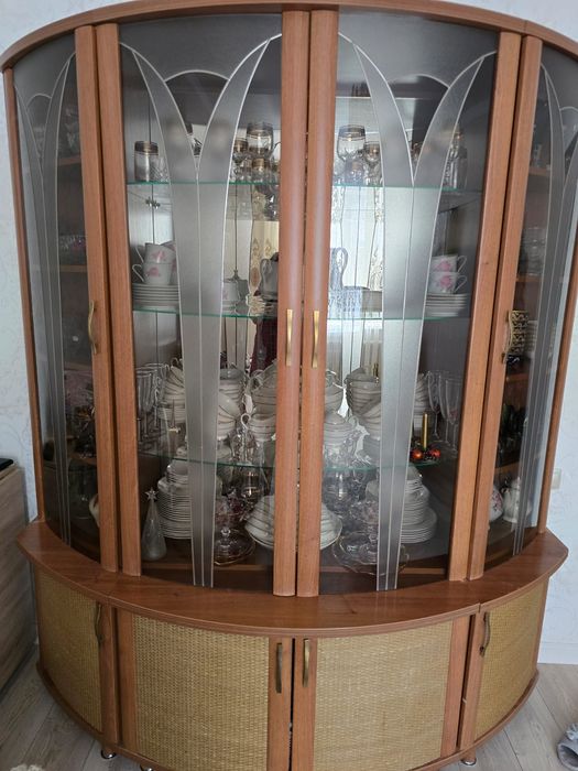 Горка для гостиной