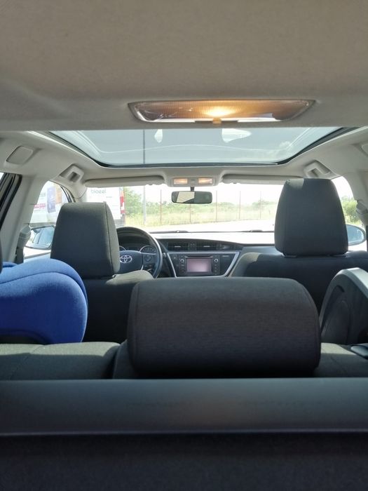 TOYOTA Auris 2013 — imagine 5