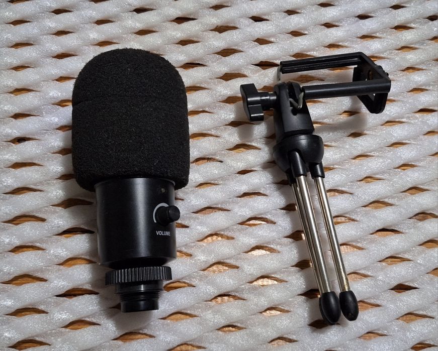 Микрофон неизвесной компании