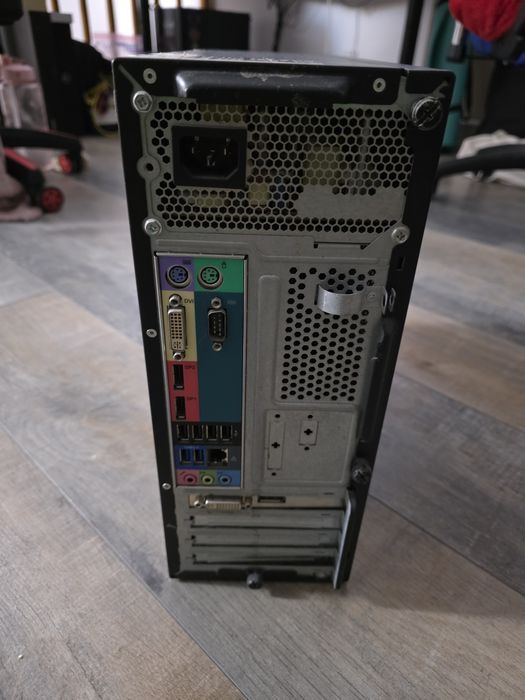 Vand acer Veriton S6620G