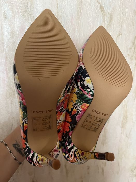 Обувки на ток Aldo