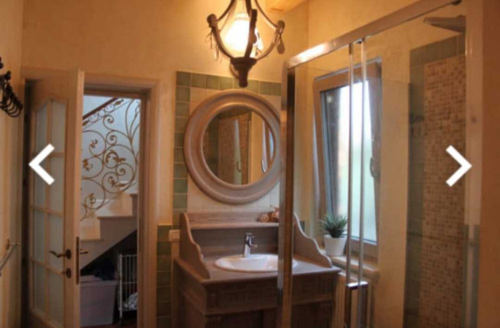 Închiriez sau vând  vila Focsani