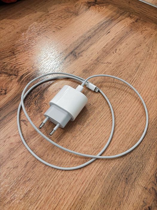 Айфон зарядқа сатылады