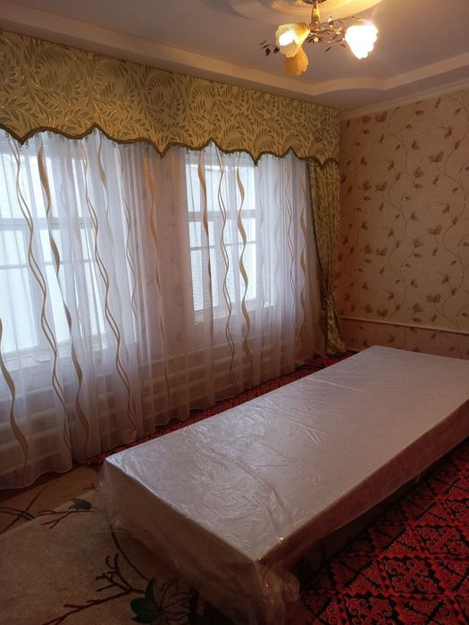 Ховли уй сотилади