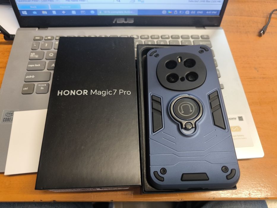 Honor  magic 7 pro 12 RAM, 512