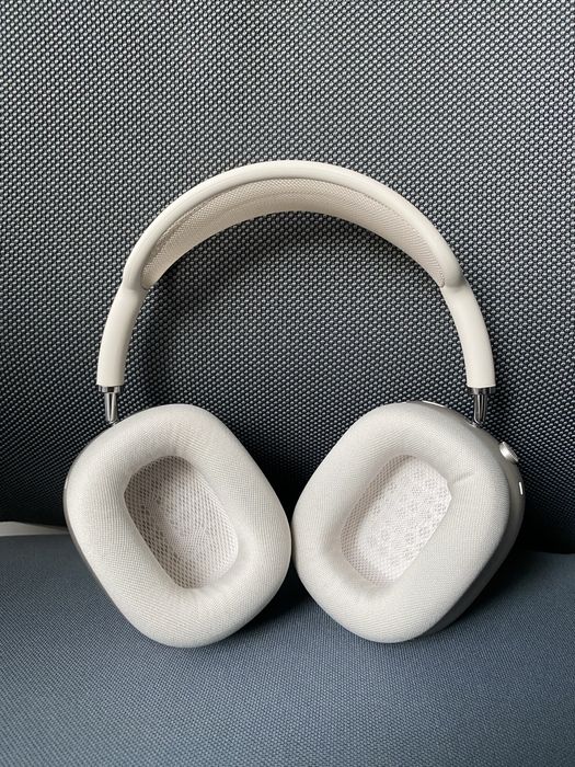 Беспроводные наушники