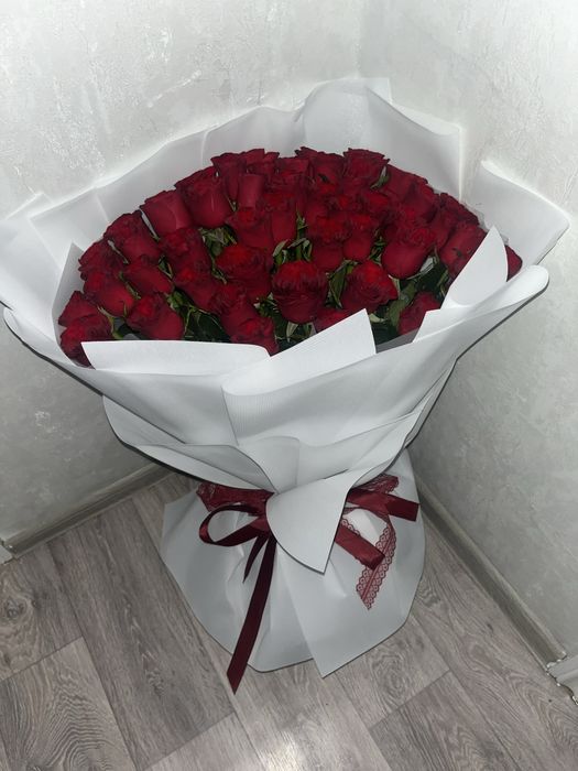 гүл сатылады,продается цветы 51шт роза