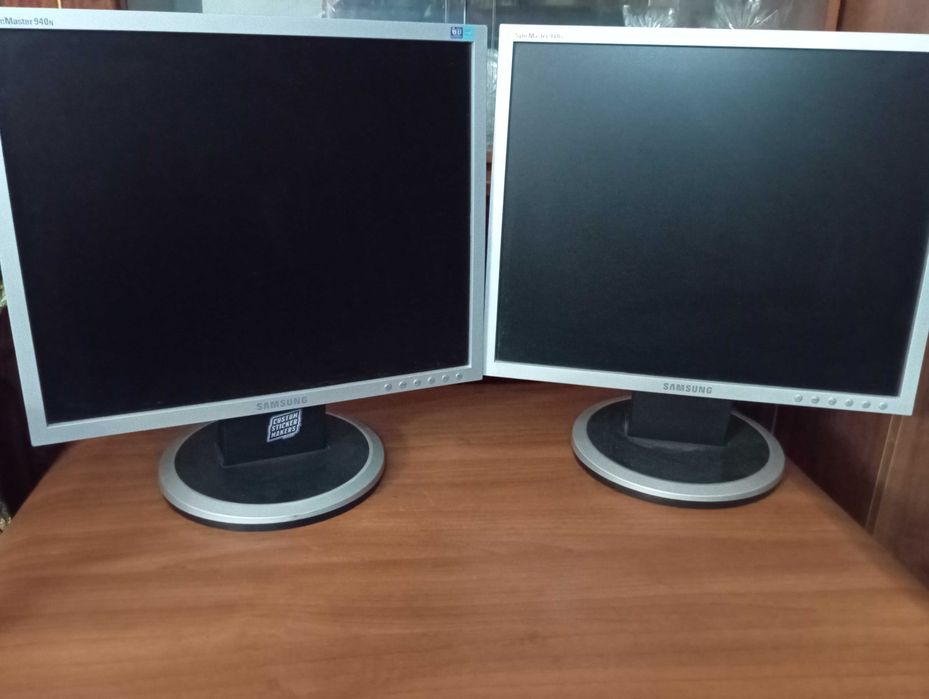 Монитор Samsung  940N