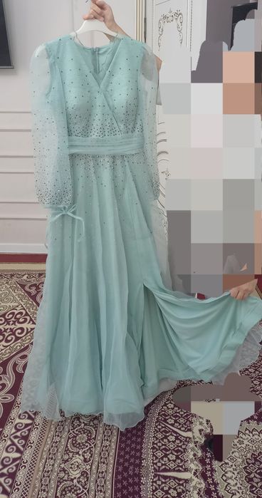 Красивое вечернее платье