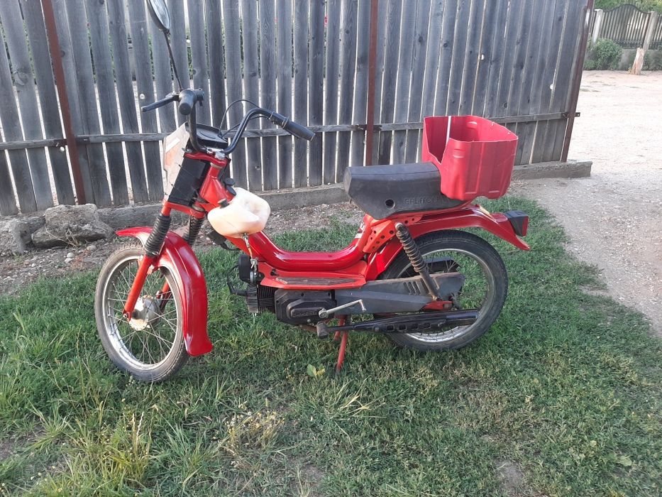 Vand mobra califfone